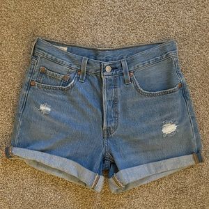 Levi’s 501 Sansome Rolled Short